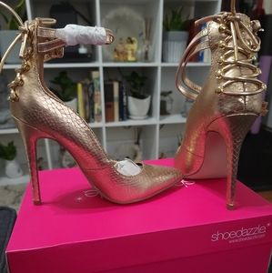 Rosegold heels